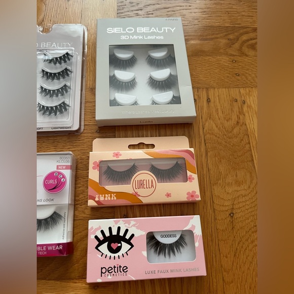 Lashes Bundle - Picture 3 of 3